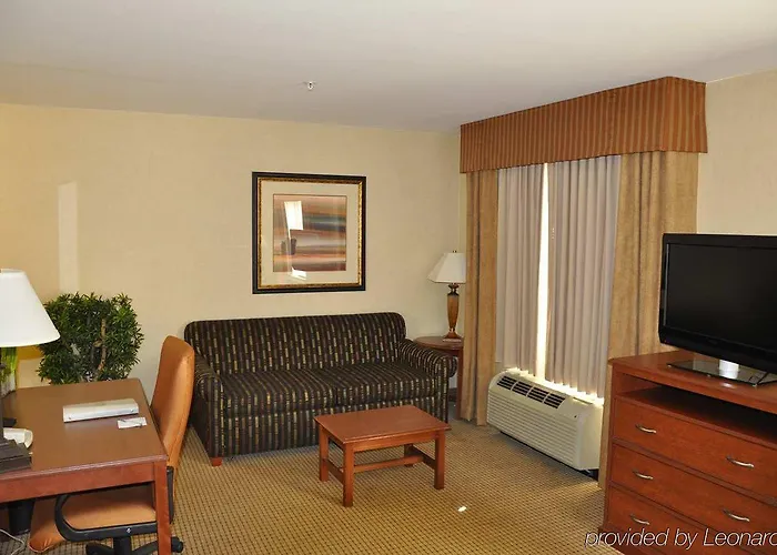 Hampton Hotel